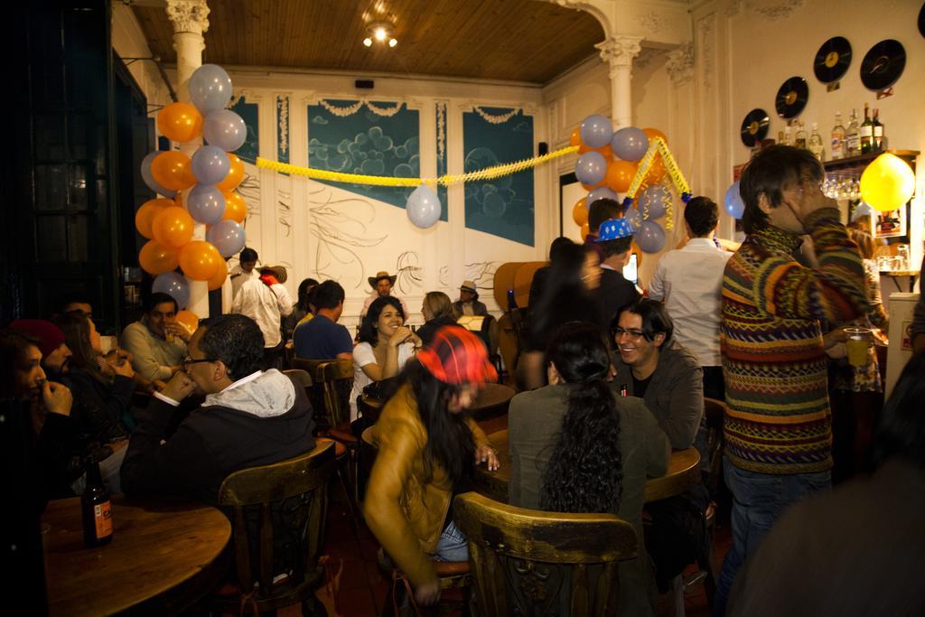 Hostal Sue Candelaria ボゴタ エクステリア 写真