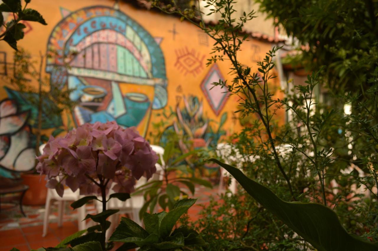 Hostal Sue Candelaria ボゴタ エクステリア 写真