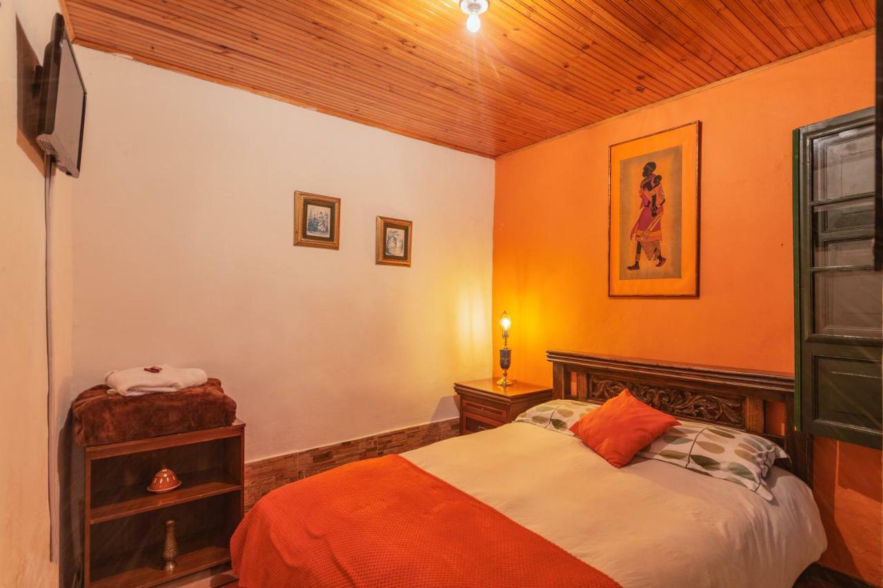 Hostal Sue Candelaria ボゴタ エクステリア 写真