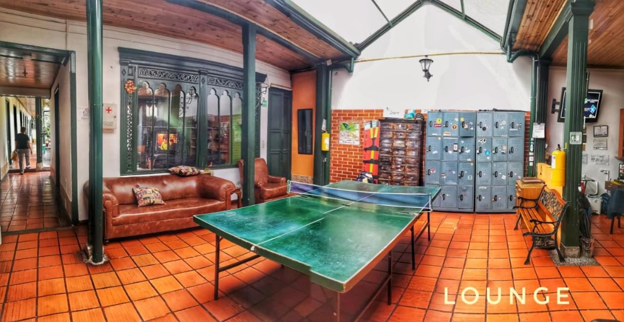 Hostal Sue Candelaria ボゴタ エクステリア 写真